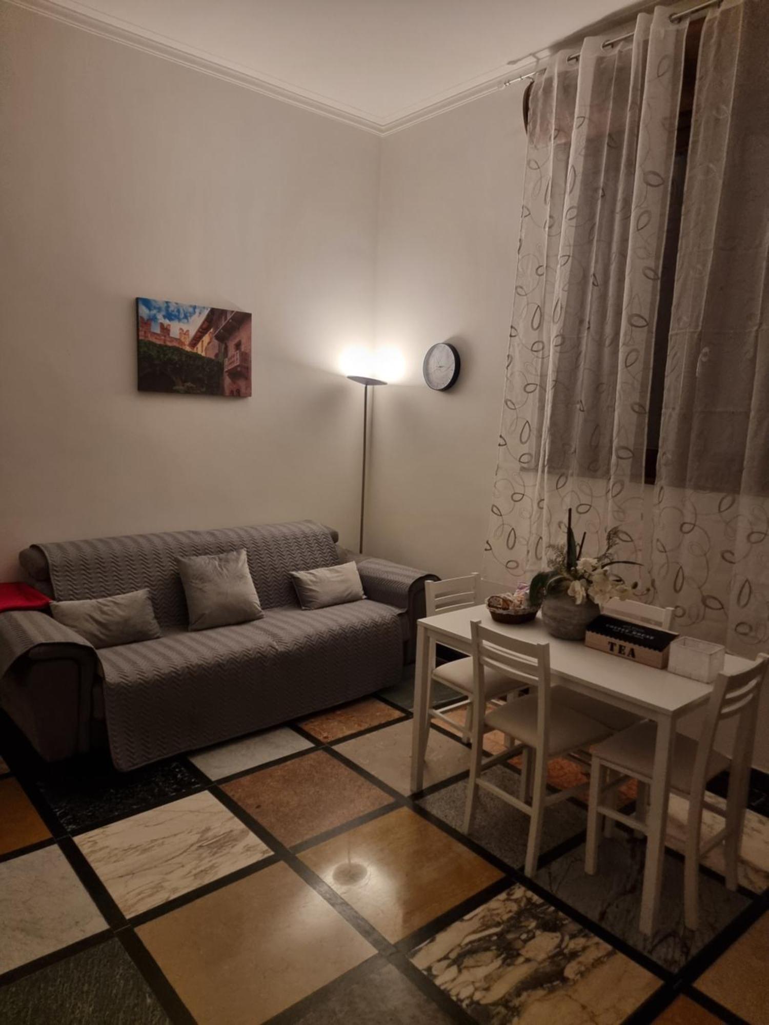 You & Me Garibaldi Home Verona Center מראה חיצוני תמונה