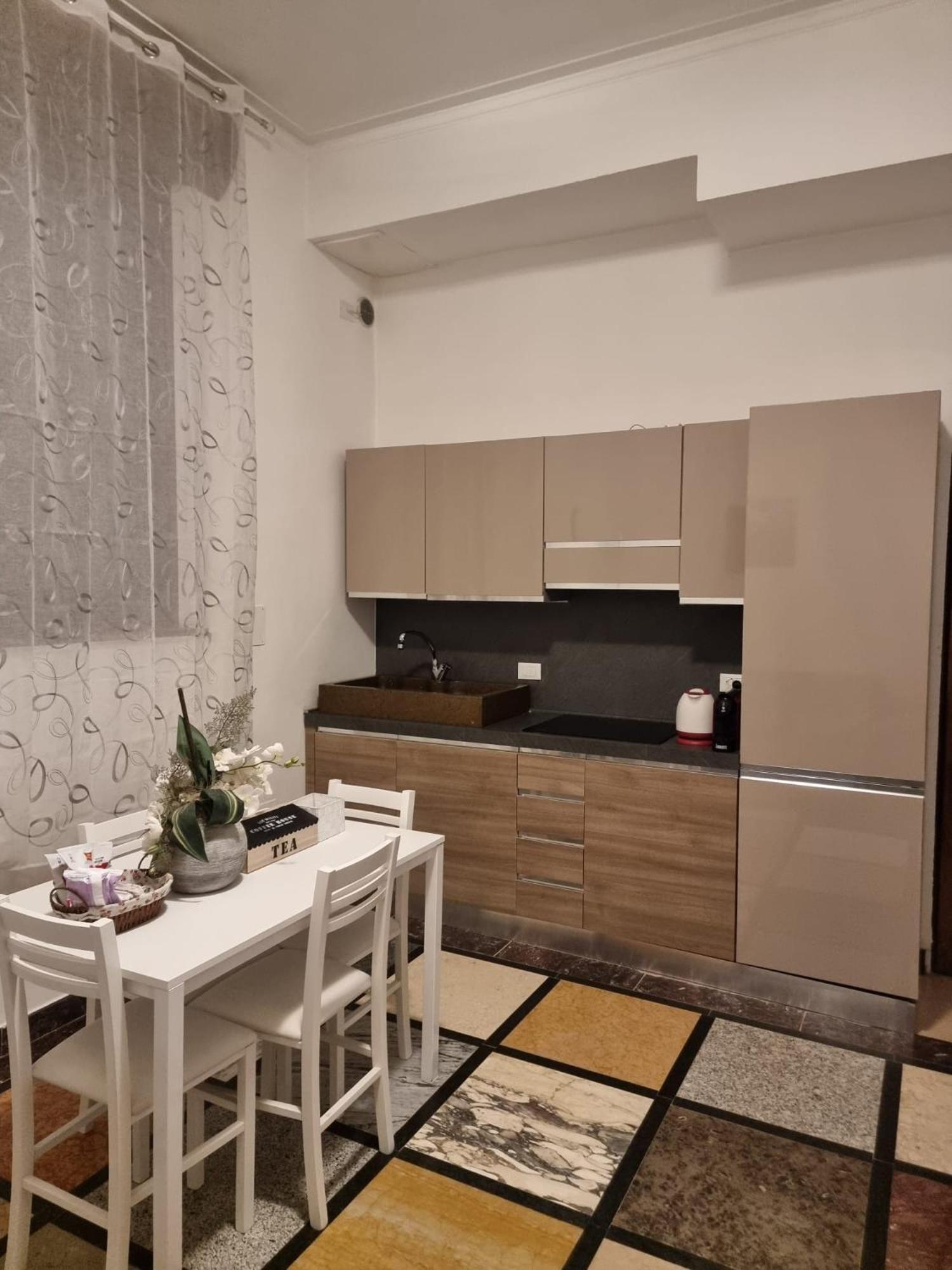 You & Me Garibaldi Home Verona Center מראה חיצוני תמונה